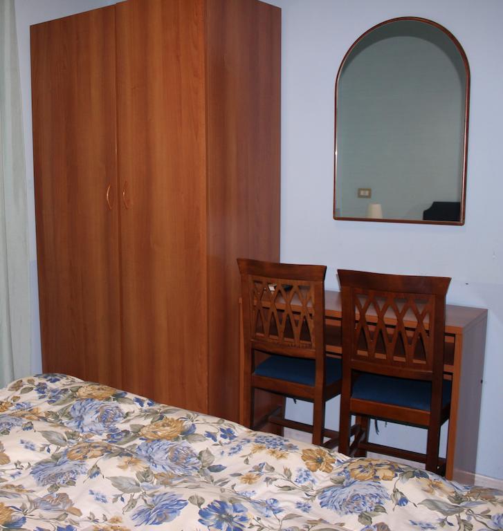 Salandra Roma Suite Pokoj fotografie